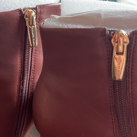 Vince Camuto ankle boots - Picture 10 of 11